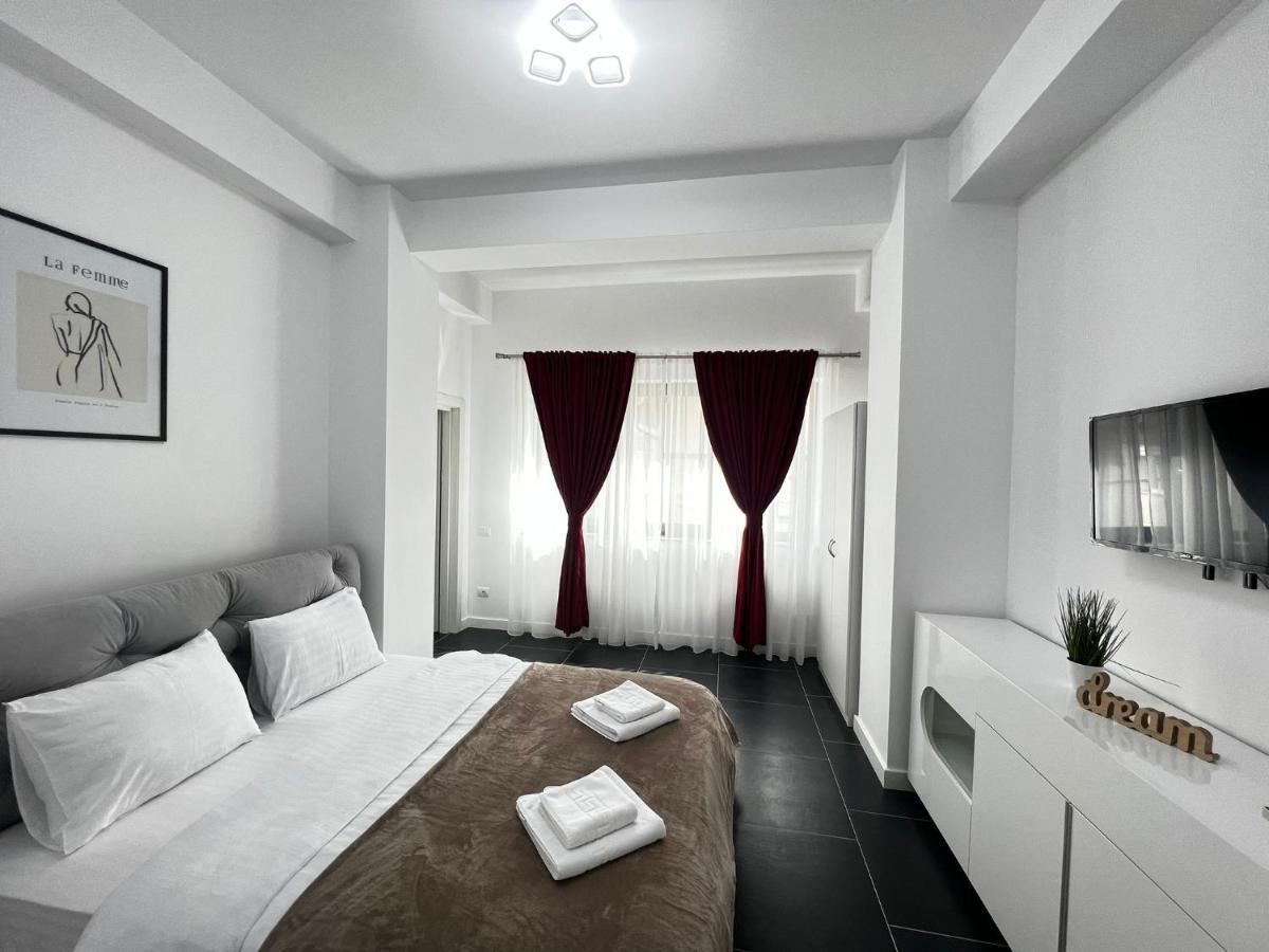 Cozy Aparthotel - Central City スチャヴァ エクステリア 写真