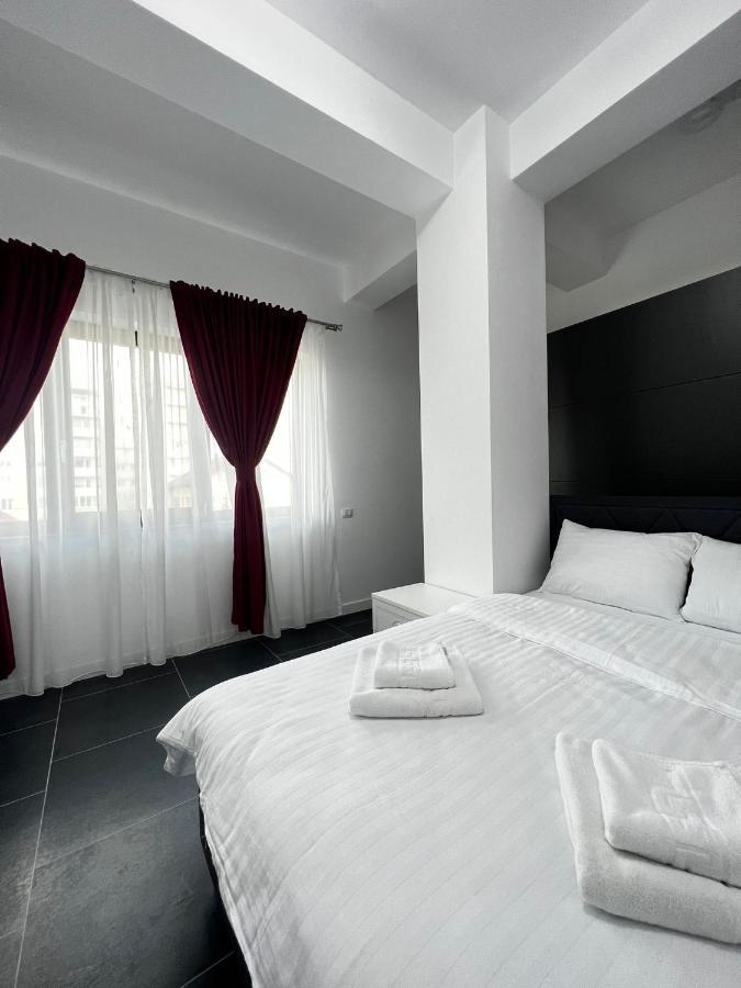 Cozy Aparthotel - Central City スチャヴァ エクステリア 写真