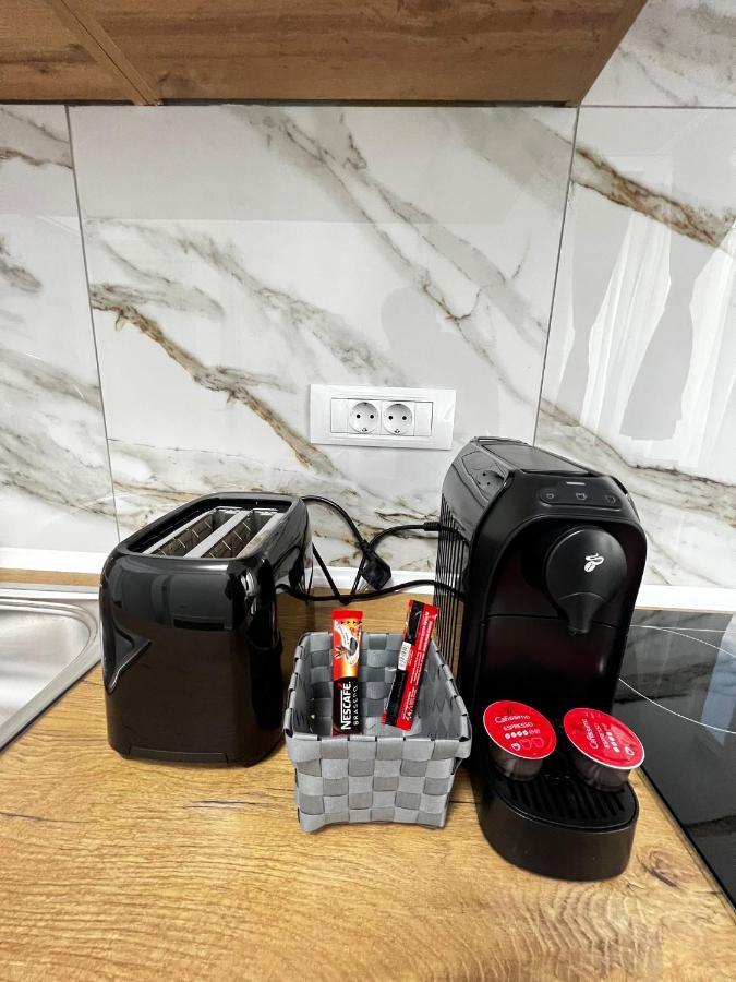 Cozy Aparthotel - Central City スチャヴァ エクステリア 写真