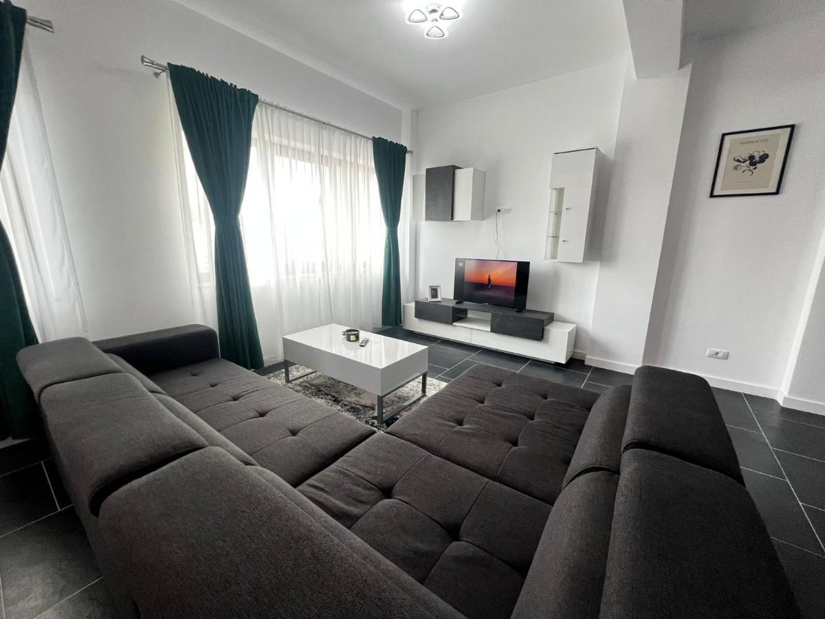 Cozy Aparthotel - Central City スチャヴァ エクステリア 写真
