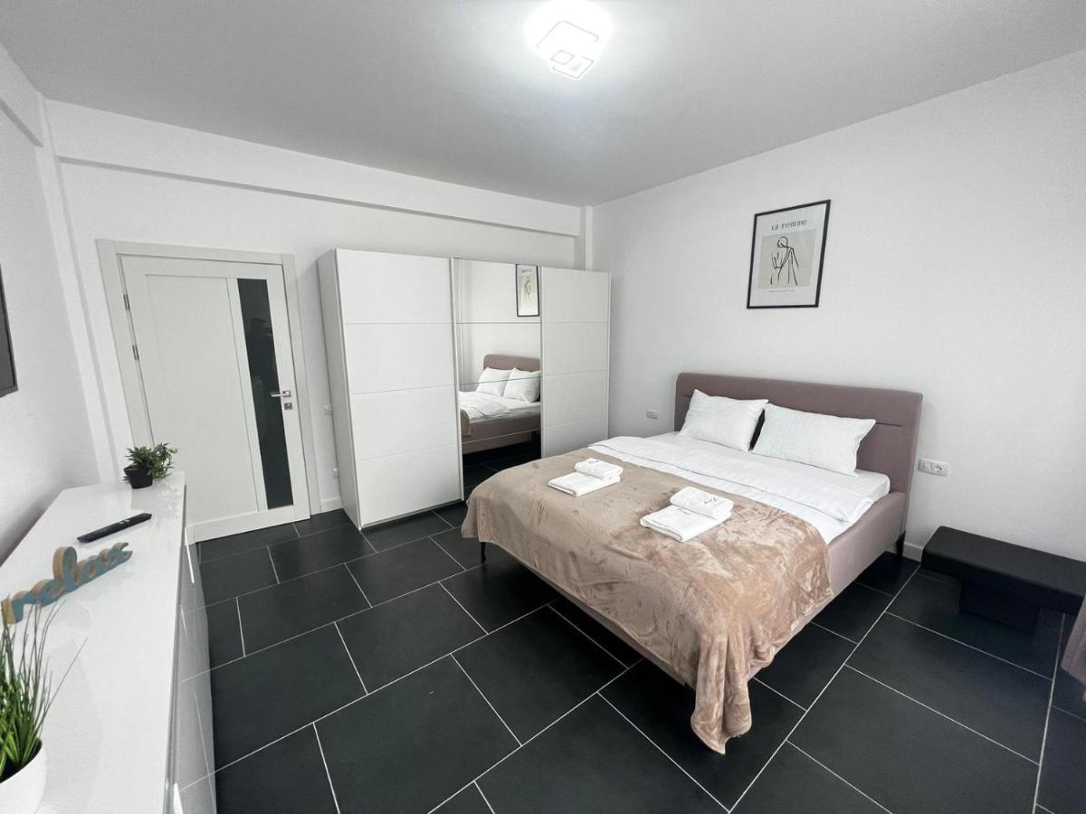 Cozy Aparthotel - Central City スチャヴァ エクステリア 写真