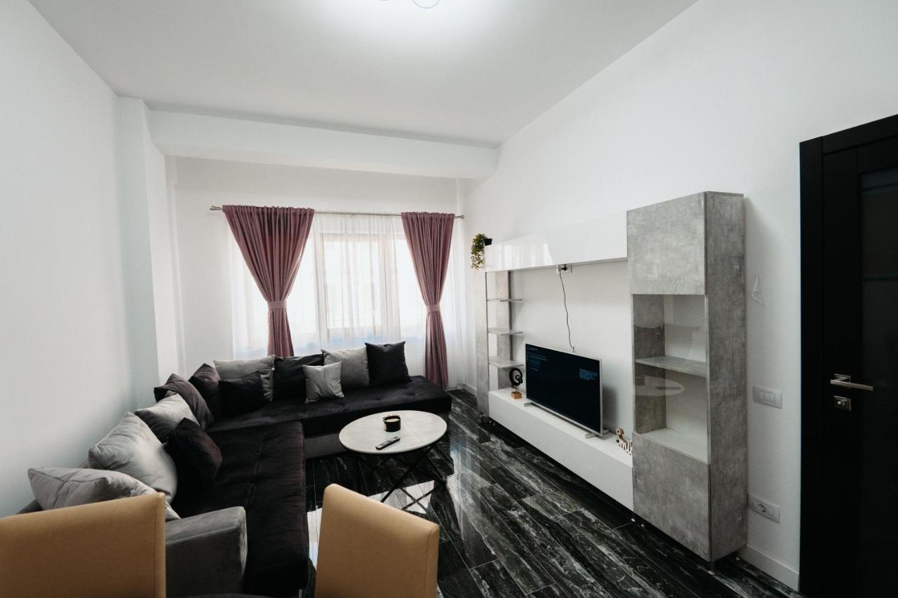 Cozy Aparthotel - Central City スチャヴァ エクステリア 写真