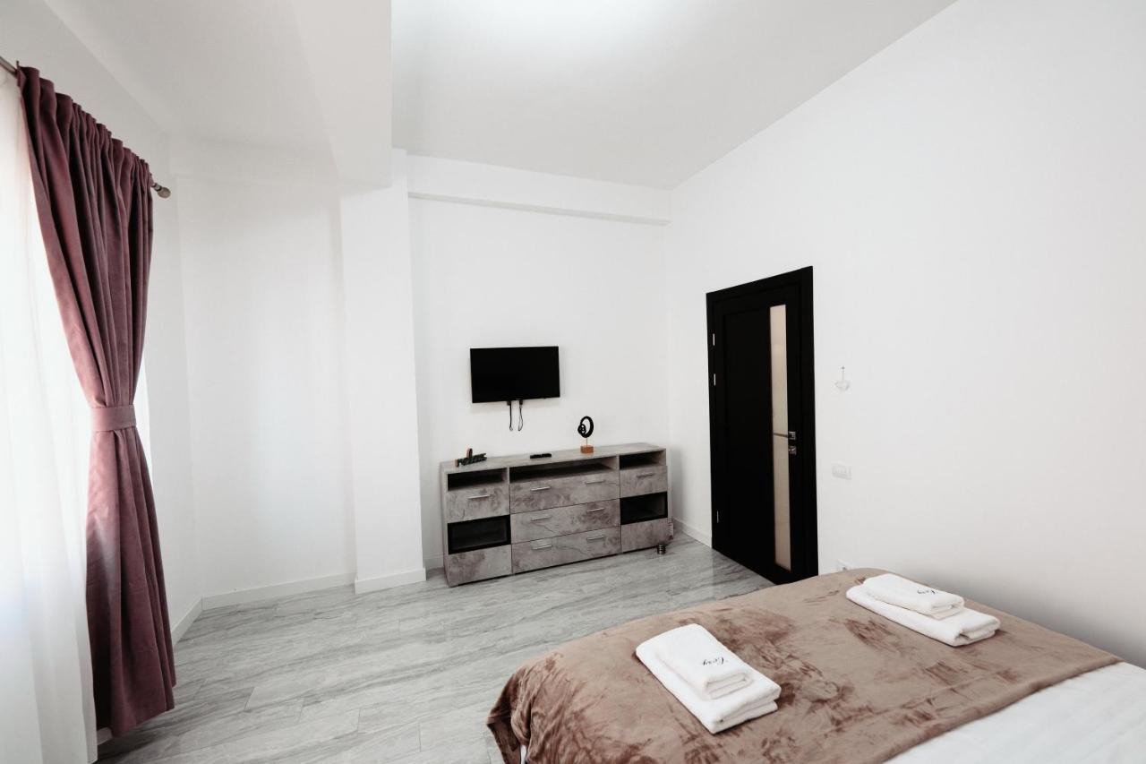 Cozy Aparthotel - Central City スチャヴァ エクステリア 写真