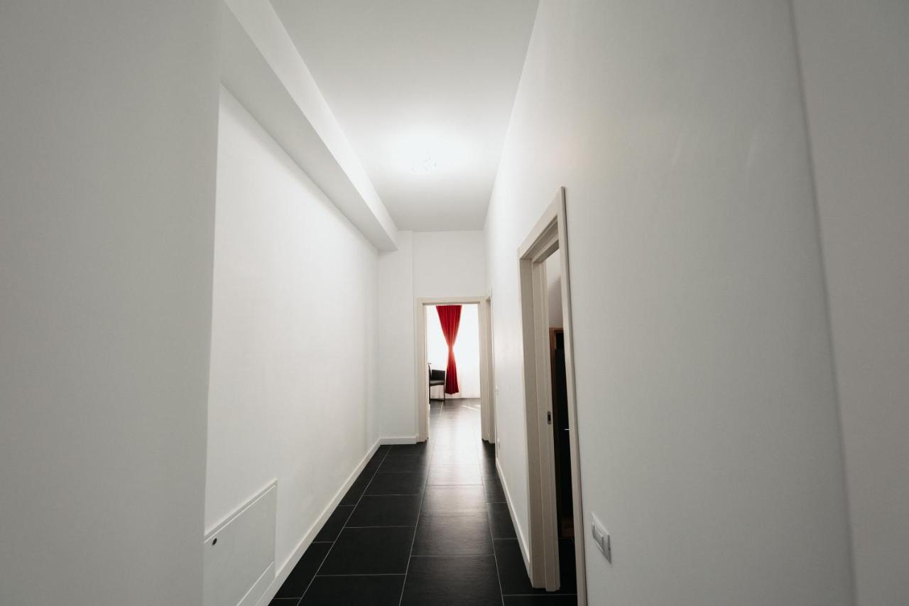 Cozy Aparthotel - Central City スチャヴァ エクステリア 写真