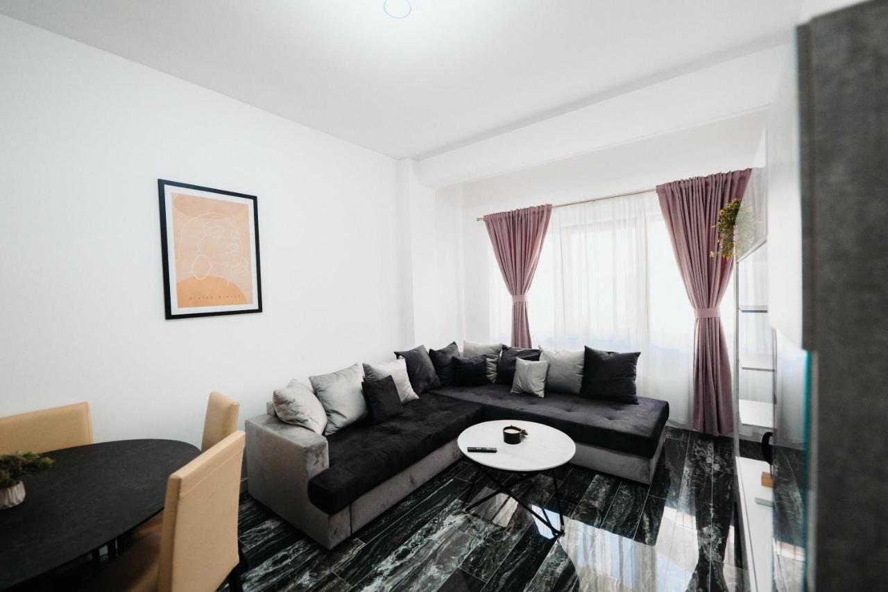 Cozy Aparthotel - Central City スチャヴァ エクステリア 写真